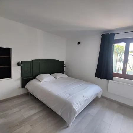 Yac'aventures Oda ve Kahvaltı 3*